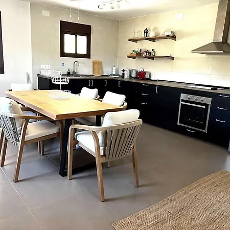 Casa Cactus In The Heart Of The Montes De Holiday home